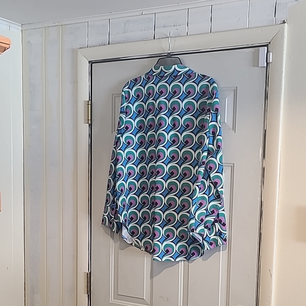 Colorful Geometric Pattern Shirt - Picture 3 of 6